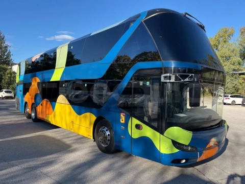 Neoplan Skyliner