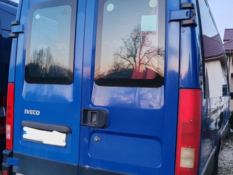 Iveco Daily bus 2006 2x KLIMA 24 os euro 4