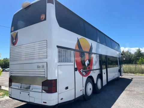 Setra S328