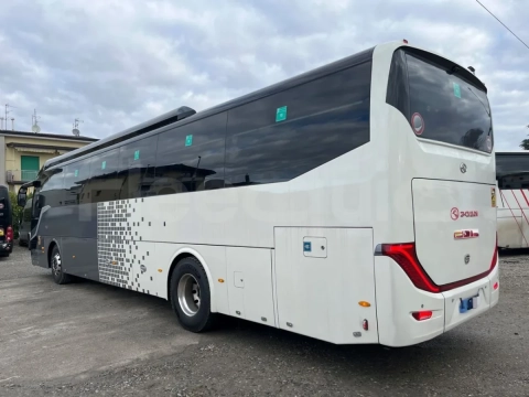 King Long C12E - Electric