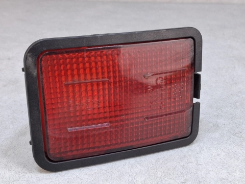 Lampa, światło STOP, czerwony klosz, FER 4835, wymiary 11 x 8 cm