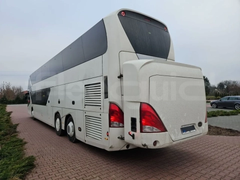 Neoplan Skyliner