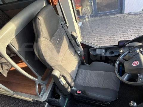 Setra S515