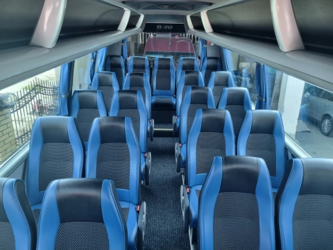 Mercedes Unvi