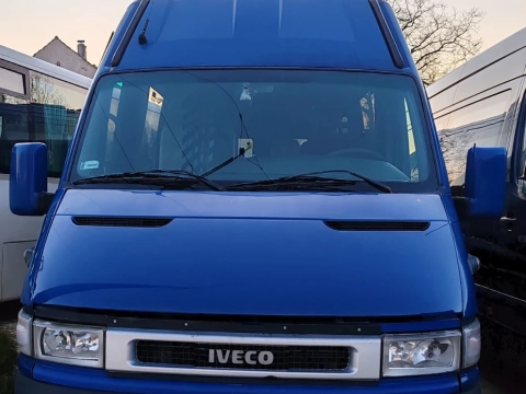 Iveco Daily bus 2006 2x KLIMA 24 os euro 4