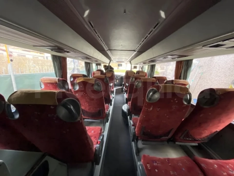 Setra S328
