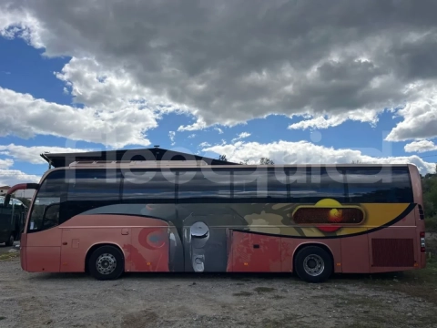 Volvo 9700
