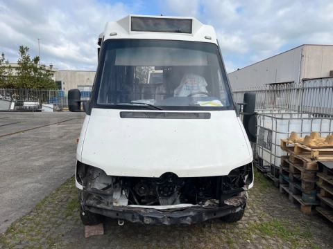 Mercedes-Benz 414T