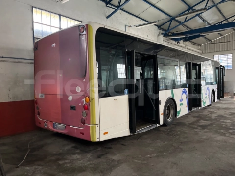 Van Hool A330