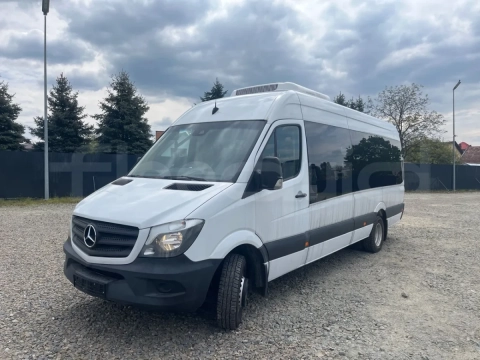 Mercedes-Benz Sprinter 906BB50