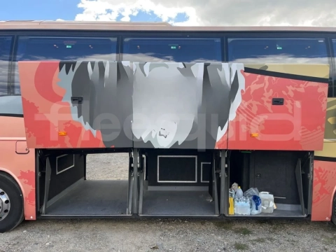 Volvo 9700