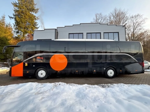 Setra S515