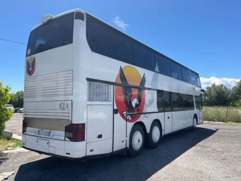 Setra S328
