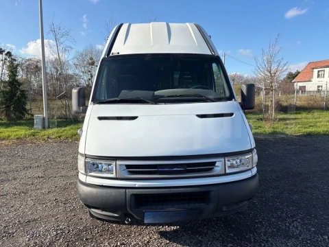 Iveco A50C17