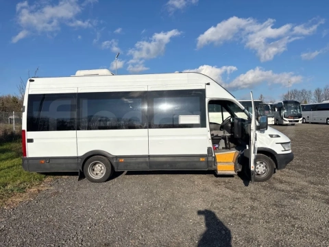 Iveco A50C17