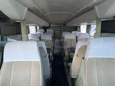 Setra S328