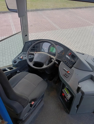 autobus SETRA 415 UL Sprowadzony z Francji, 54 miejsca, KLIMA
