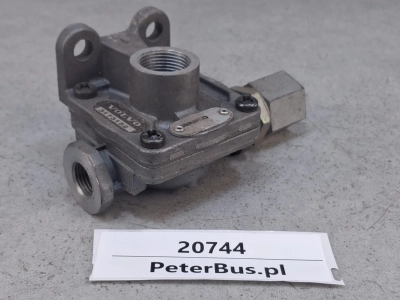 Zawór redukcji ciśnienia, szybkiego zwalniacza WABCO nr 973 500 0470, VOLVO 3173152 - NOWY